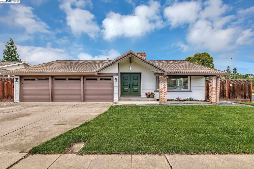 1107 Innsbruck St Livermore