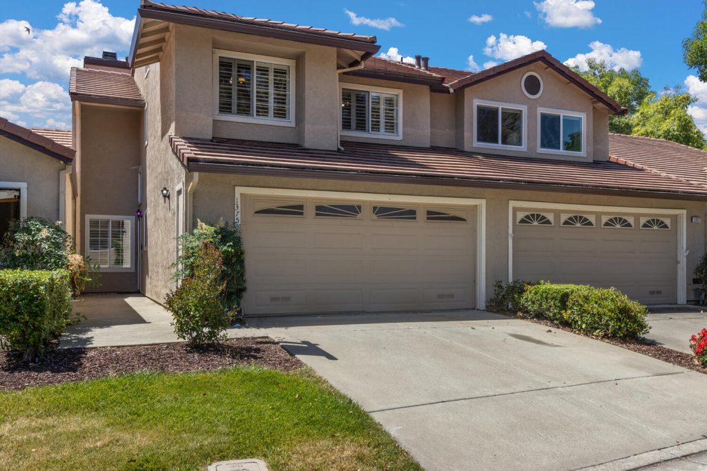 Chateau 27 049 034 1500x1000 1