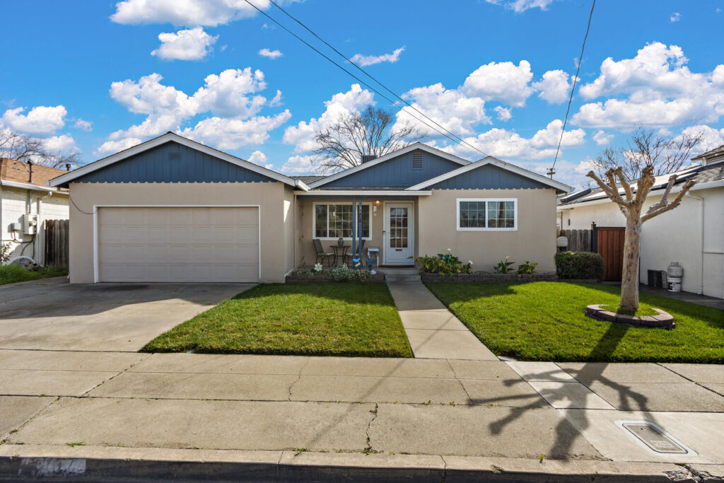 3817 Dartmouth Way Livermore large 001 015 Dartmouth 19 1500x1000 72dpi