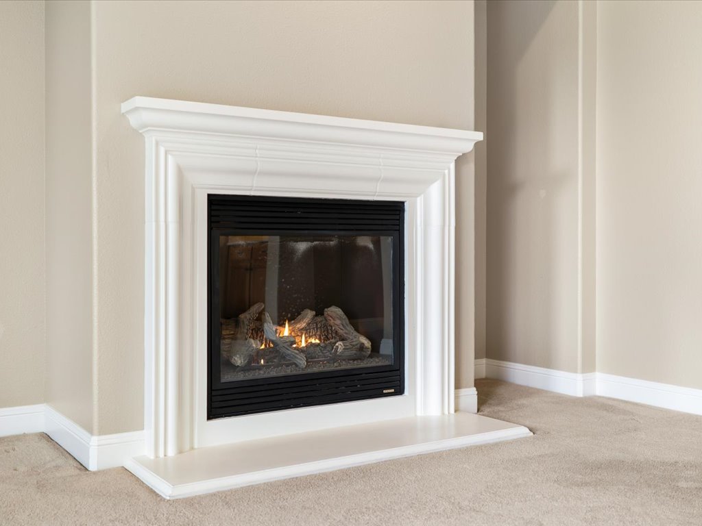 1360 McPrince Ln, Brentwood 20 1360 McPrince Ln 33 Living Room