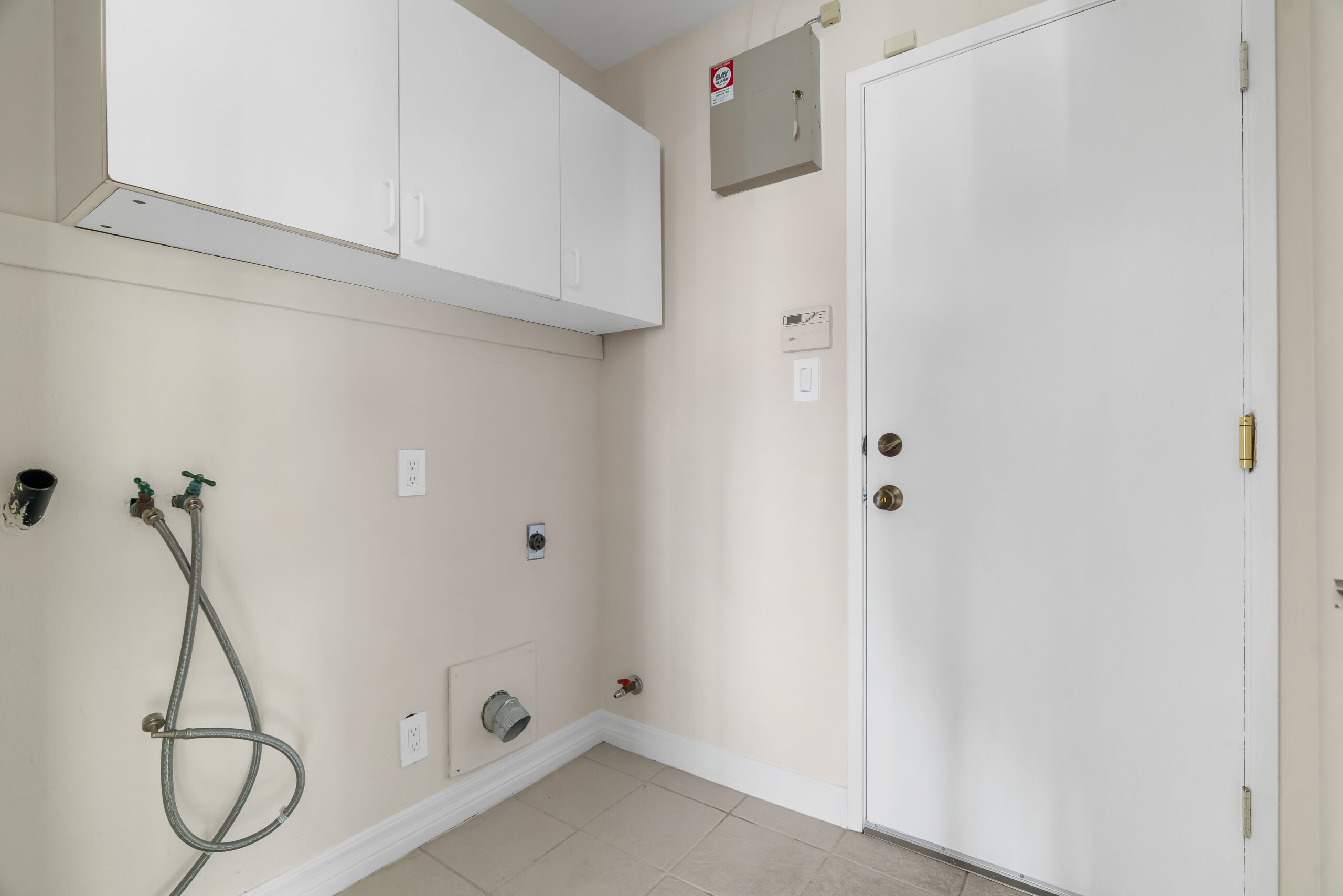 2059 Westbrook Ln, Livermore 43 2059 Westbrook 44 Laundry Room scaled