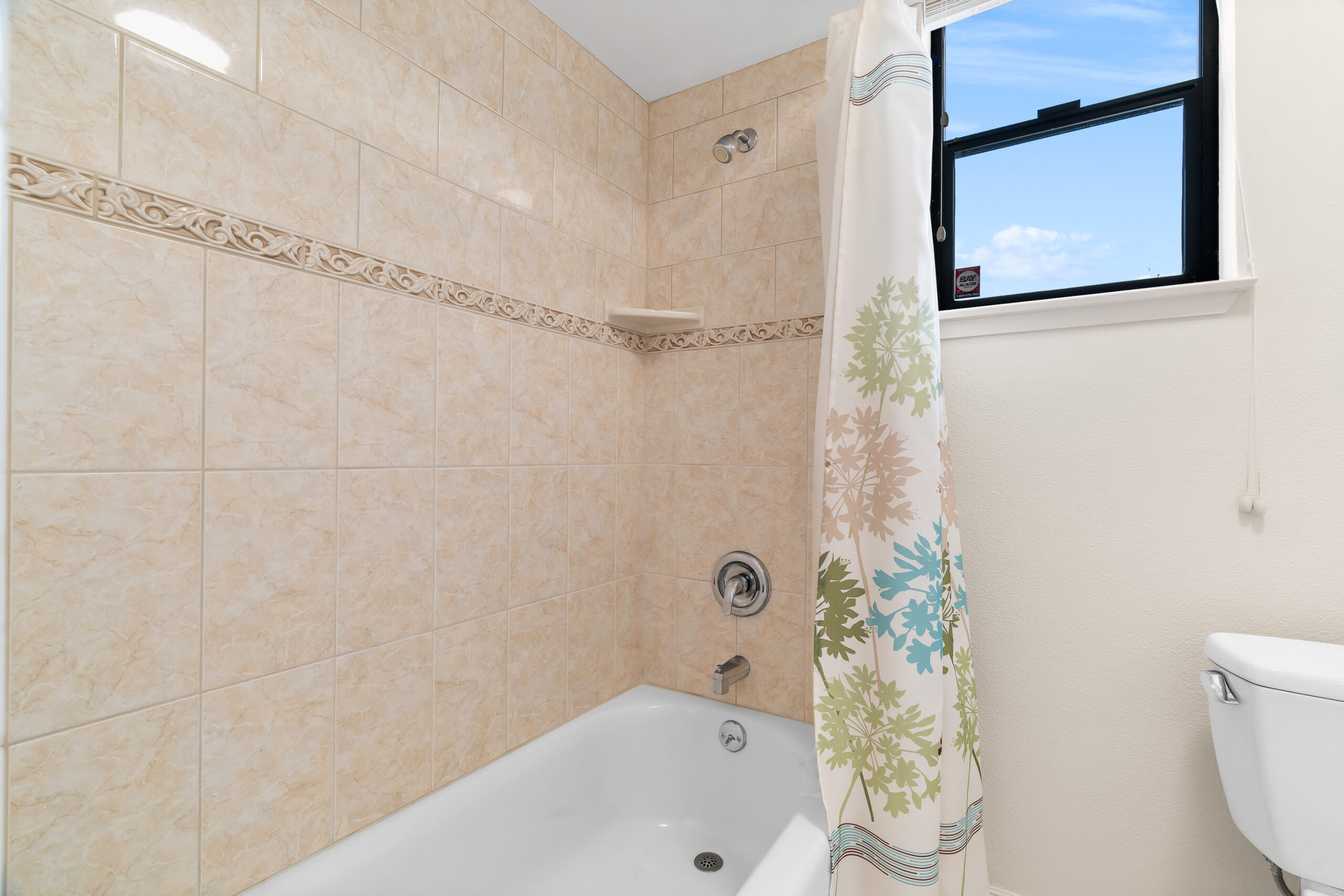 2059 Westbrook Ln, Livermore 47 2059 Westbrook 48 Bathroom scaled