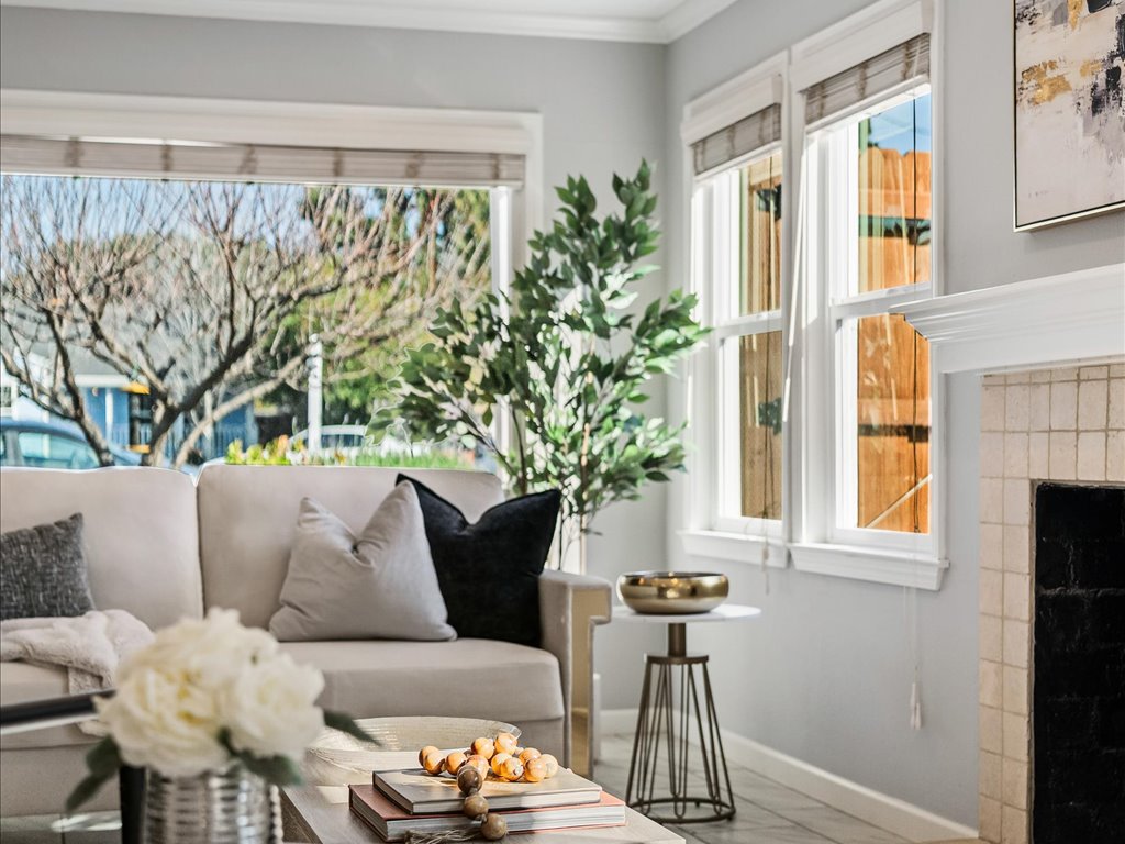 633 N P St Livermore 22 633 N P St 20 Living Room