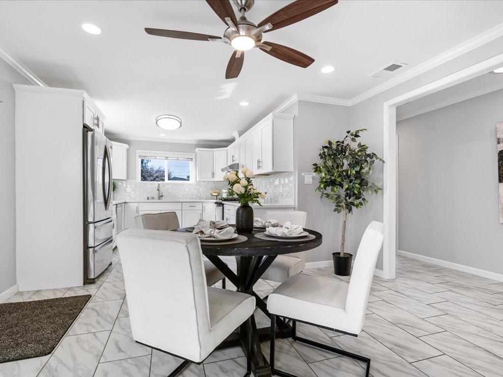 633 N P St Livermore 23 633 N P St 21 Dining Room