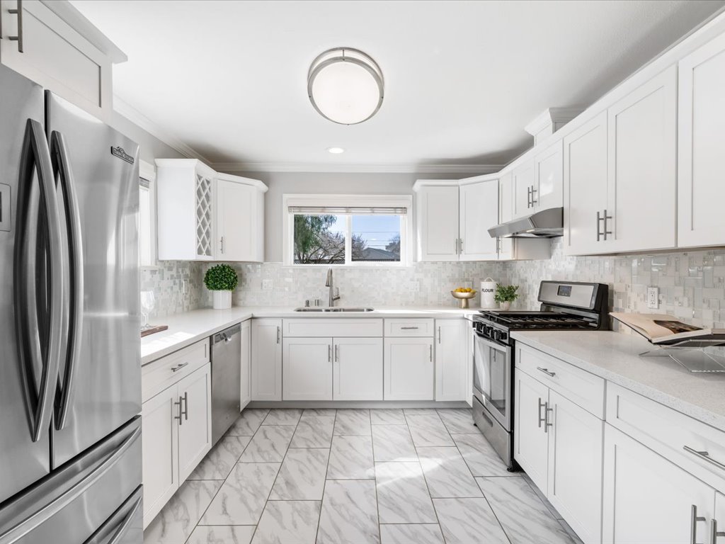 633 N P St Livermore 28 633 N P St 26 Kitchen