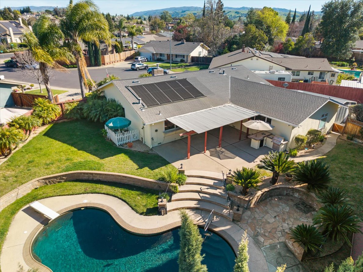 1349 Evans Pl 77 Aerial
