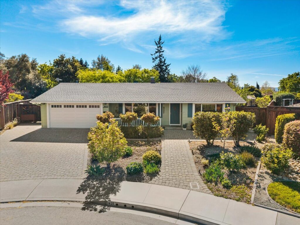 1835 Cairo St 59 Aerial